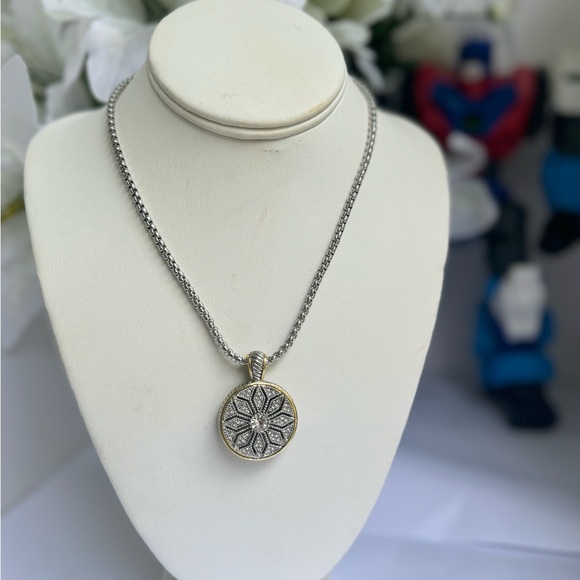 Minimal Necklace, Statement COLLAR, Thin Multilayered - Picture 9 of 11